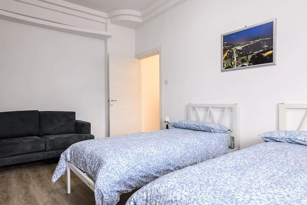 Apartment Appartamento Centrale Sabrixhouse Naples