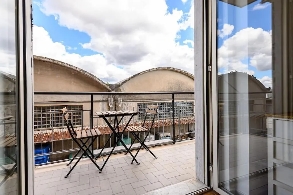 Appartamento Centrale Sabrixhouse Naples Apartment